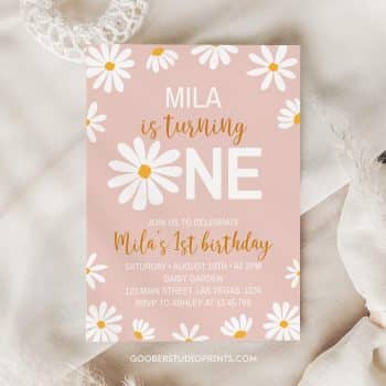 Daisy First Birthday Invitation